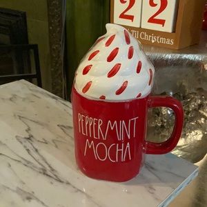 New RaeDunn Peppermint Mocha Mug with Topper